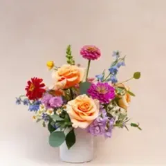 Pink and orange mixed bouquet